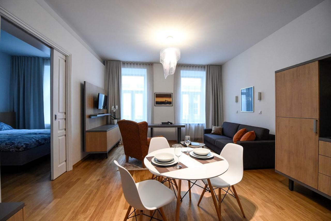 City Centre Chic Apartment Ljubljana 2/4 Екстер'єр фото